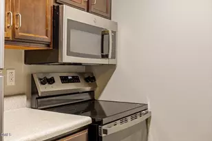 1501 Graduate Ln, Raleigh, NC 27606 - Photo 9