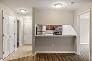 1501 Graduate Ln, Raleigh, NC 27606 - Photo 7