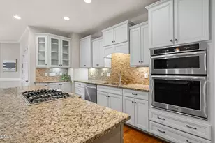 613 Morning Oaks Dr, Holly Springs, NC 27540 - Photo 7