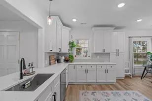 602 W Main St, Benson, NC 27504 - Photo 15