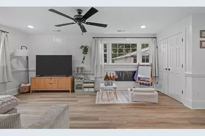 602 W Main Street, Benson, NC 27504 - Photo 17