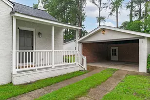 602 W Main St, Benson, NC 27504 - Photo 25