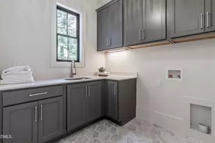 609 N Salem St, Apex, NC 27502 - Photo 23