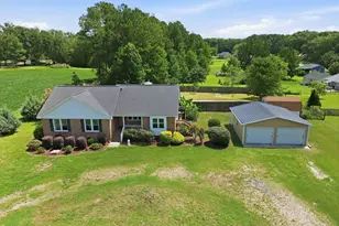 10545 Oakley Rd, Zebulon, NC 27597 - Photo 3