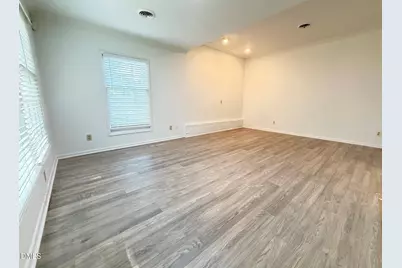 1421-A Lynn Road, Raleigh, NC 27612 - Photo 5