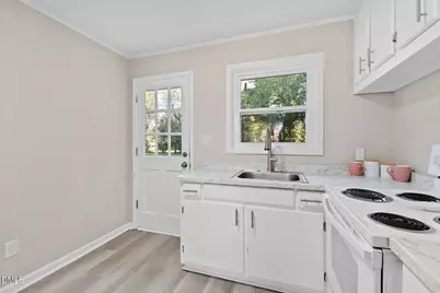 4926 Galveston Drive, Fayetteville, NC 28303 - Photo 5