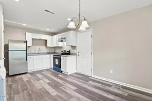 1557 Cherry St, Rocky Mount, NC 27801 - Photo 9