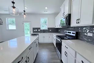 230 Camel Crazies Pl, Lillington, NC 27546 - Photo 3
