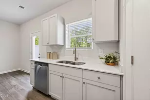 3221 Bailey Lk Dr, Fuquay Varina, NC 27526 - Photo 11