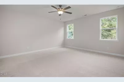 559 Whinfield Place, Aberdeen, NC 28315 - Photo 7