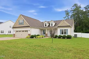 237 Carolina Landing Dr, Zebulon, NC 27597 - Photo 3