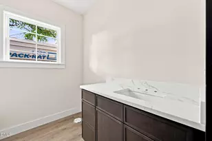 518 N Charles St, Mebane, NC 27302 - Photo 5