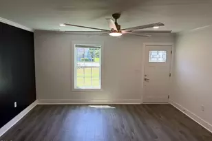 300 E Academy St, Robersonville, NC 27871 - Photo 5