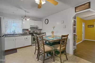 905 Alexander Stewart Drive, Hillsborough, NC 27278 - Photo 15