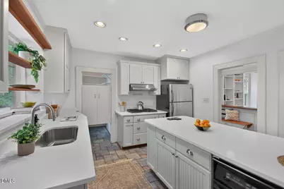 1917 W Club Boulevard, Durham, NC 27705 - Photo 23