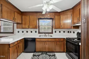 301 Flamingo Dr, Clayton, NC 27520 - Photo 29