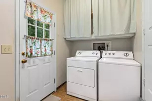 2021 Fox Run Rd, Burlington, NC 27215 - Photo 23