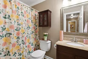 2021 Fox Run Rd, Burlington, NC 27215 - Photo 21