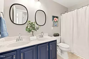107 Holmhurst Ct, Cary, NC 27519 - Photo 29