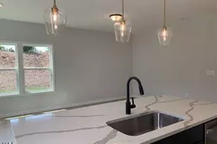3400 Star Vw Dr, Raleigh, NC 27610 - Photo 5