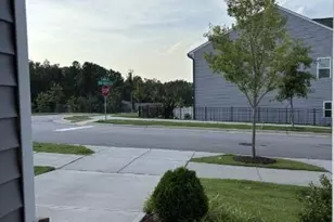 3400 Star Vw Dr, Raleigh, NC 27610 - Photo 35