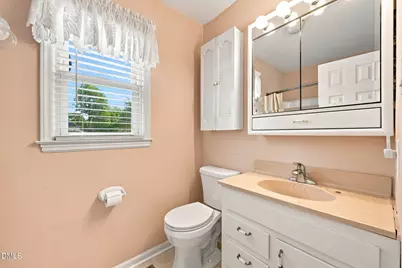401 N 9th Street, Mebane, NC 27302 - Photo 25