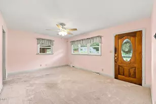 401 N 9th St, Mebane, NC 27302 - Photo 9