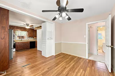 401 N 9th Street, Mebane, NC 27302 - Photo 17