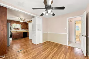 401 N 9th St, Mebane, NC 27302 - Photo 17