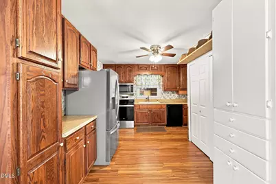 401 N 9th Street, Mebane, NC 27302 - Photo 13
