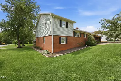401 N 9th Street, Mebane, NC 27302 - Photo 31