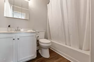 109 Burkwood Ln, Raleigh, NC 27609 - Photo 21