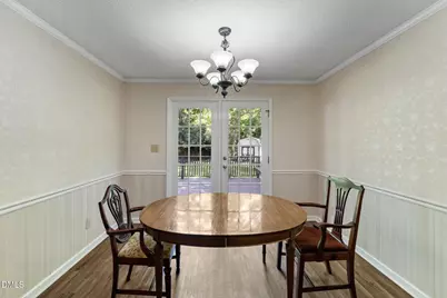 109 Burkwood Lane, Raleigh, NC 27609 - Photo 5