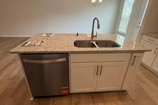 260 Ravenscraig Park Pl, Raleigh, NC 27603 - Photo 5