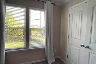1002 Summerhouse Rd, Cary, NC 27519 - Photo 9