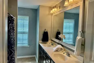 939 Ileagnes Rd, Raleigh, NC 27603 - Photo 33