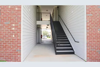 89 Gallery Drive #203, Spring Lake, NC 28390 - Photo 3