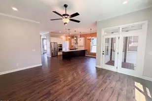 1010 Holloway St, Durham, NC 27701 - Photo 5