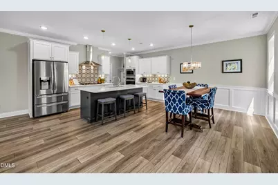2812 Meadow Bluffs Way, Fuquay Varina, NC 27526 - Photo 9