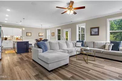 2812 Meadow Bluffs Way, Fuquay Varina, NC 27526 - Photo 15