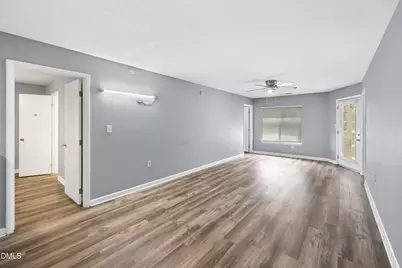 1431 Collegiate Circle #303, Raleigh, NC 27606 - Photo 9