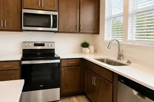 484 Channel Drop Dr, Clayton, NC 27520 - Photo 3