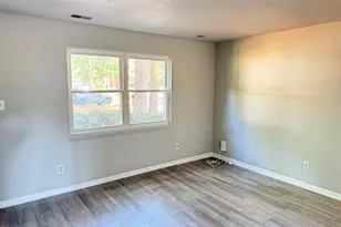 4401 Bleeker Ct, Raleigh, NC 27606 - Photo 3