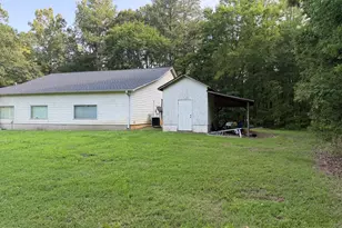 1830 Bessie Daniel Rd, Roxboro, NC 27574 - Photo 3