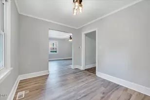 1153 Tarboro St, Rocky Mount, NC 27801 - Photo 9