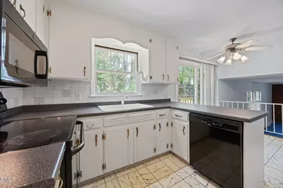 2204 Hillock Drive, Raleigh, NC 27612 - Photo 3