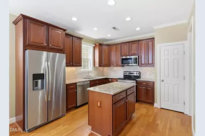 212 Thorndale Drive, Holly Springs, NC 27540 - Photo 7