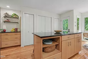 625 Kensington Dr, Chapel Hill, NC 27514 - Photo 13