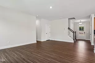 7209 Blue Run Ln, Raleigh, NC 27604 - Photo 9