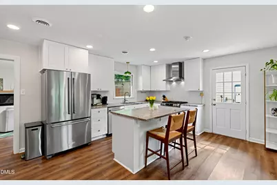 709 Dawnwood Court, Raleigh, NC 27609 - Photo 9